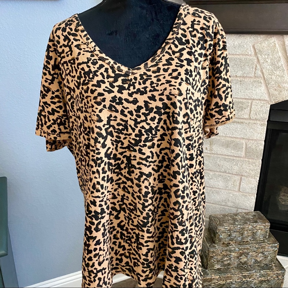 Ava & Viv Leopard T-Shirt